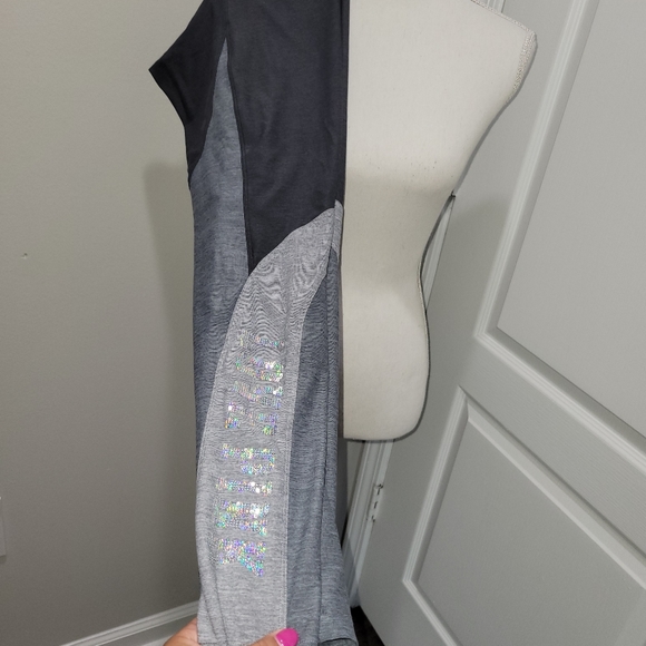 VS PINK WATERCOLOR BLING SET - Picture 13 of 17